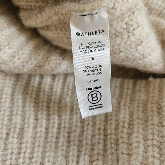 Athleta Women's Beige Crew Neck Sweater - Picture 3 of 5